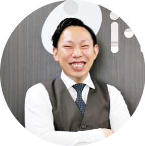 六本松店・博多駅前店係長 甲斐俊輔さん