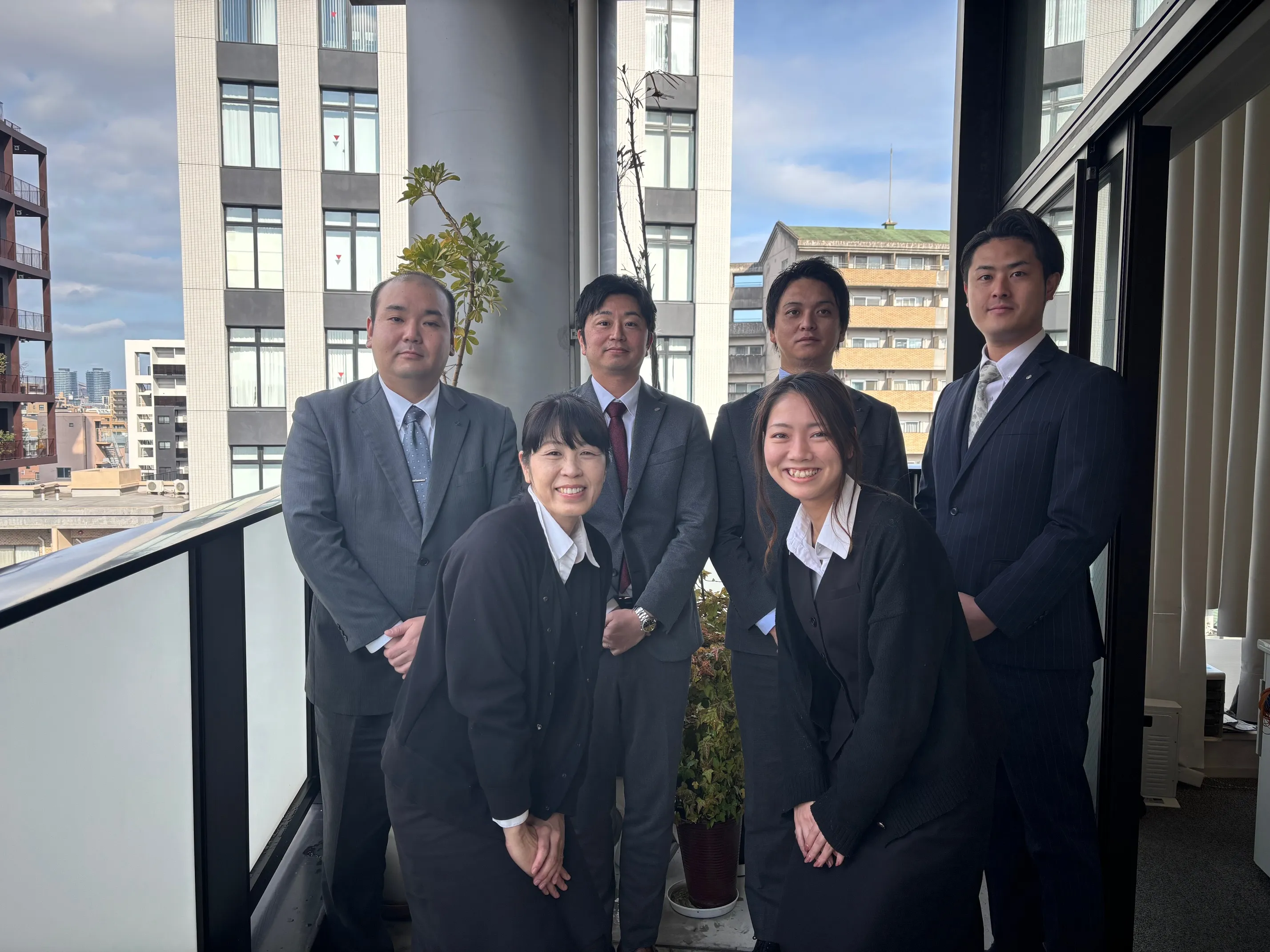 売買課　集合写真